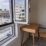 Upscale With Pool By Lovelystay * 埃斯托利尔