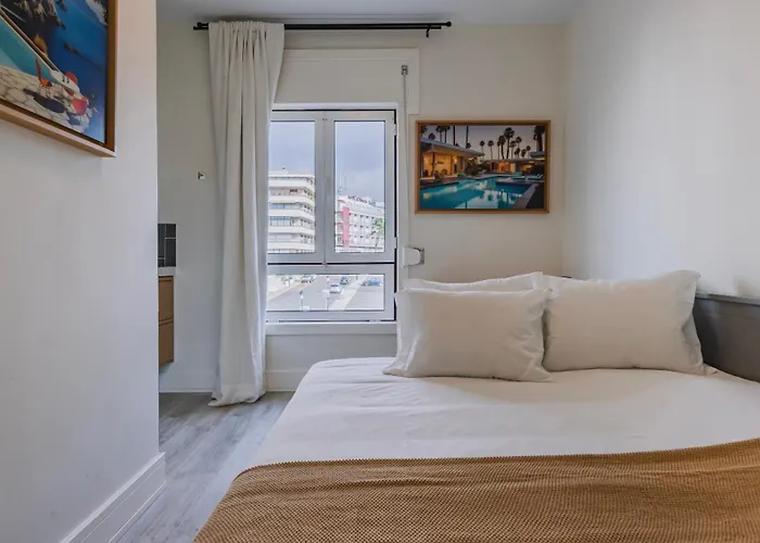 Upscale With Pool By Lovelystay *