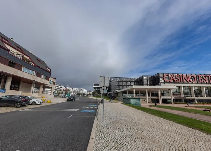 Upscale With Pool By Lovelystay Lejlighed